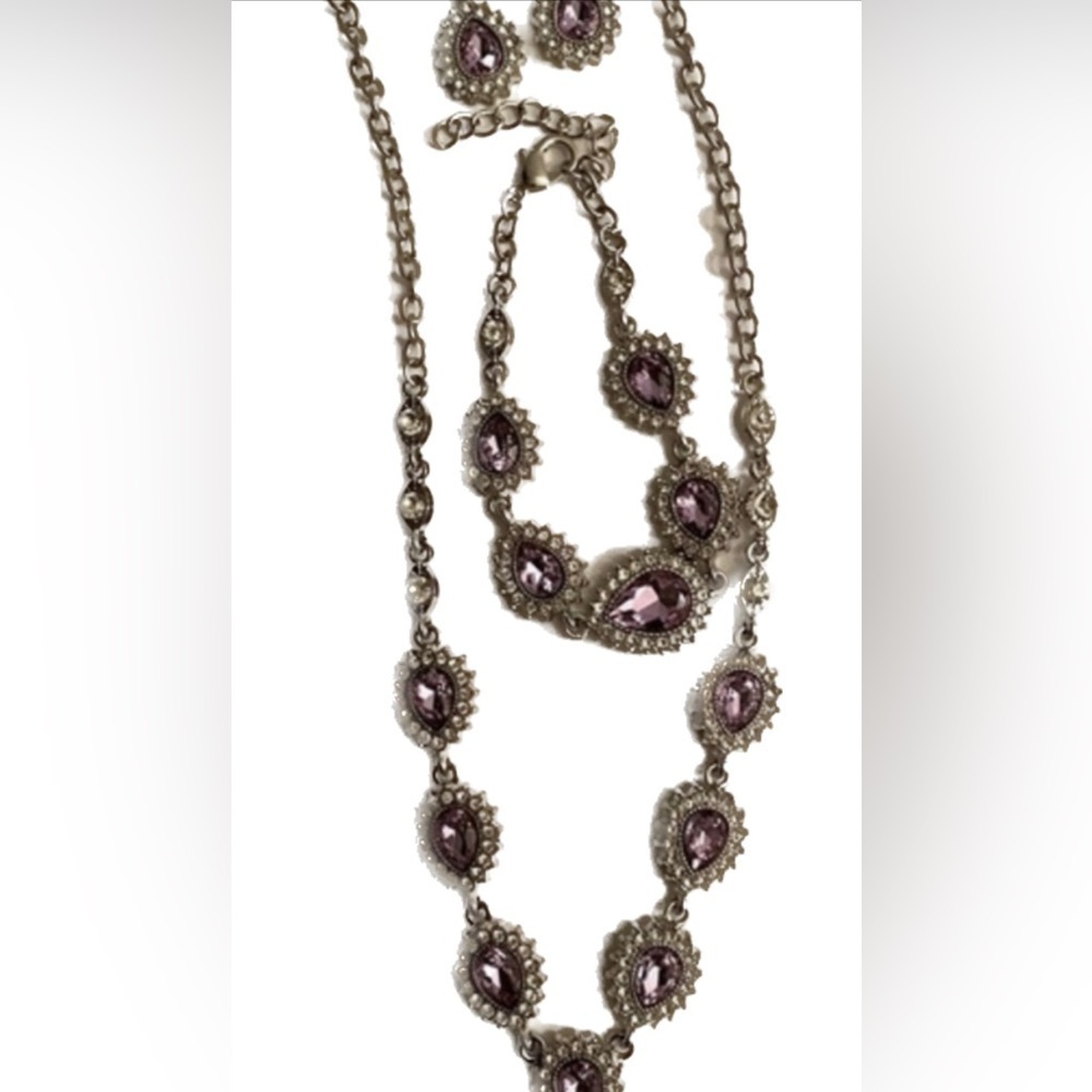 Lilac glass Austrian Crystal set - Picture 3 of 9